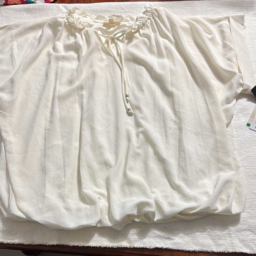 Elegant White Blouse